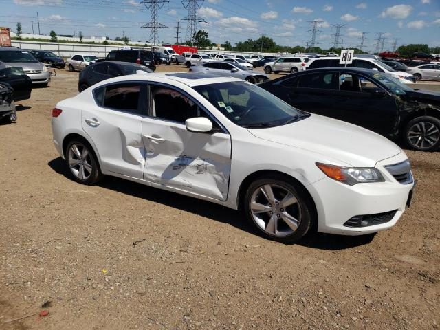 Photo 3 VIN: 19VDE1F74FE010794 - ACURA ILX 