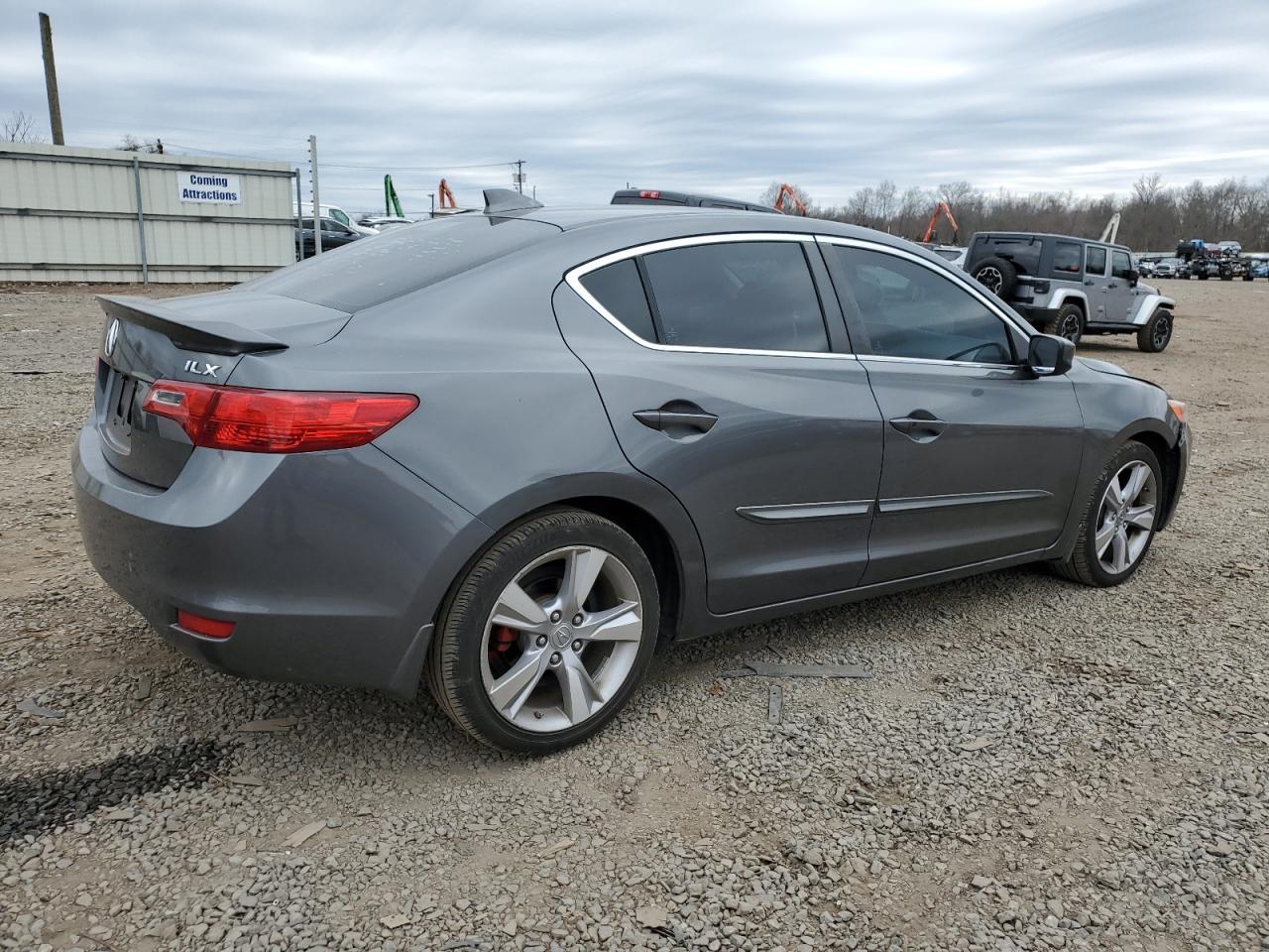 Photo 2 VIN: 19VDE1F75DE005259 - ACURA ILX 