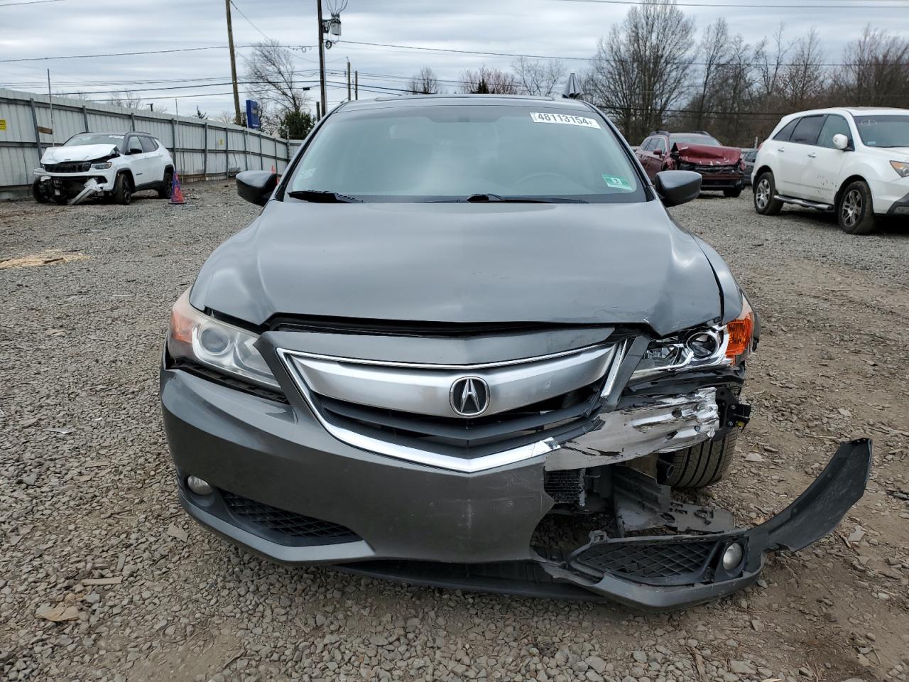 Photo 4 VIN: 19VDE1F75DE005259 - ACURA ILX 