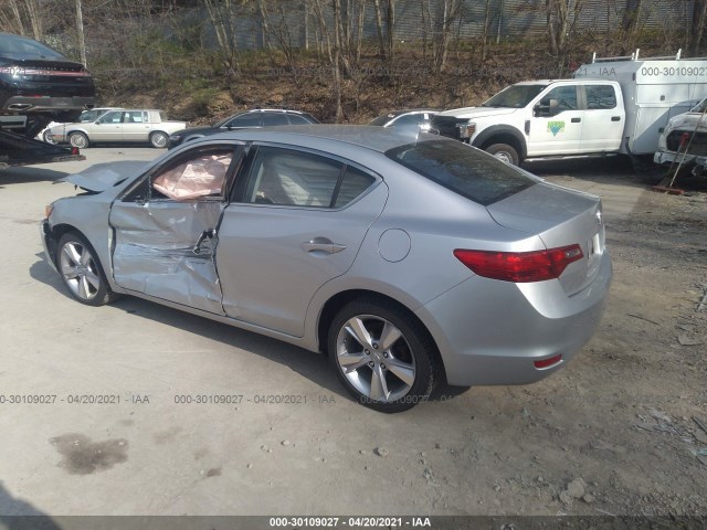 Photo 2 VIN: 19VDE1F75FE005569 - ACURA ILX 