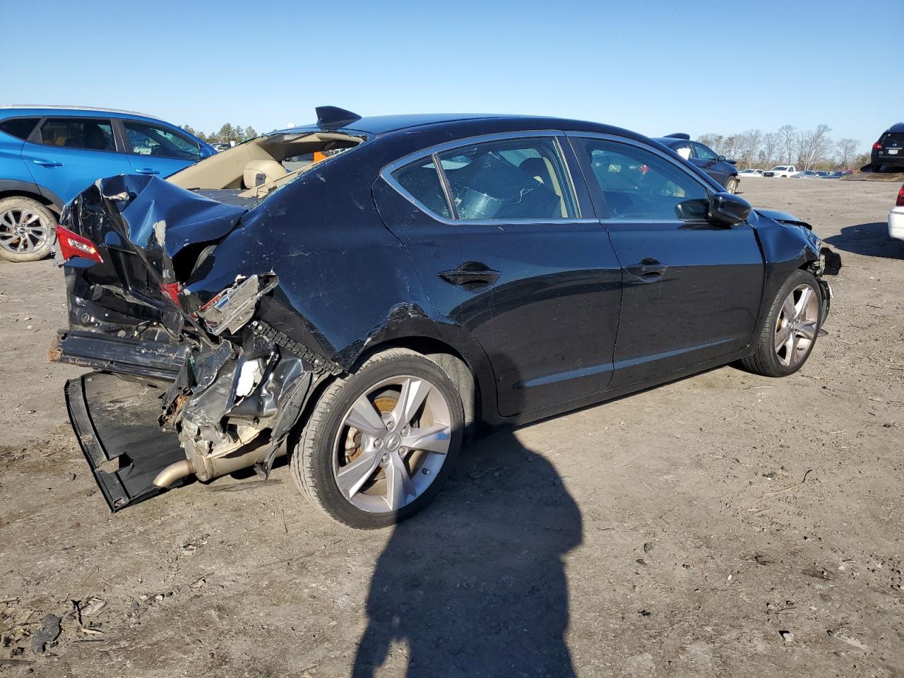 Photo 2 VIN: 19VDE1F75FE010674 - ACURA ILX 