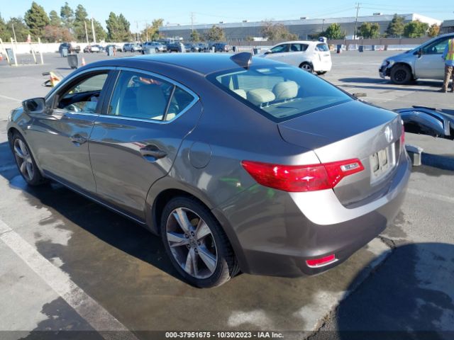 Photo 2 VIN: 19VDE1F76DE011619 - ACURA ILX 