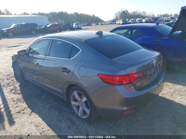 Photo 2 VIN: 19VDE1F77DE004663 - ACURA ILX 