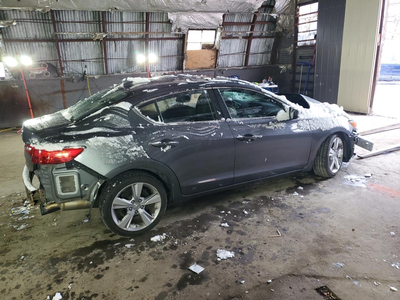 Photo 2 VIN: 19VDE1F77EE001635 - ACURA ILX 