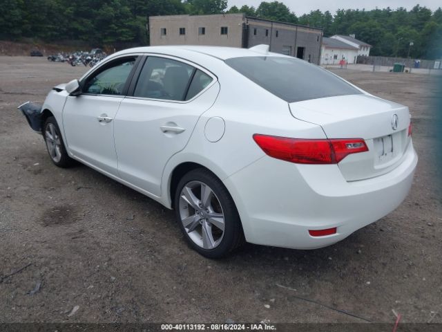 Photo 2 VIN: 19VDE1F77FE002740 - ACURA ILX 