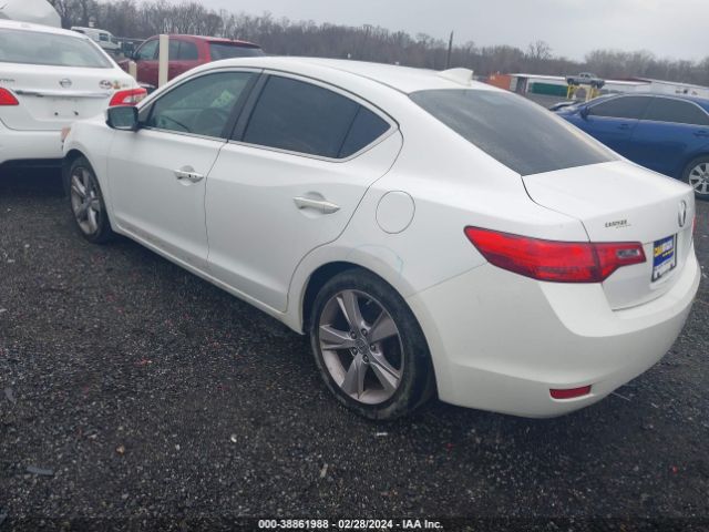 Photo 2 VIN: 19VDE1F78EE001112 - ACURA ILX 