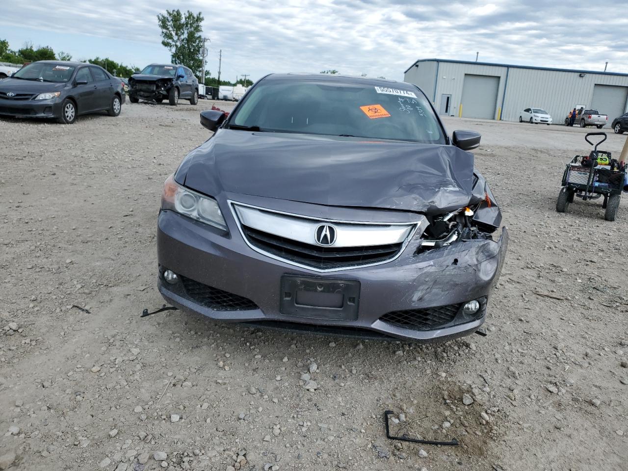 Photo 4 VIN: 19VDE1F78FE005324 - ACURA ILX 