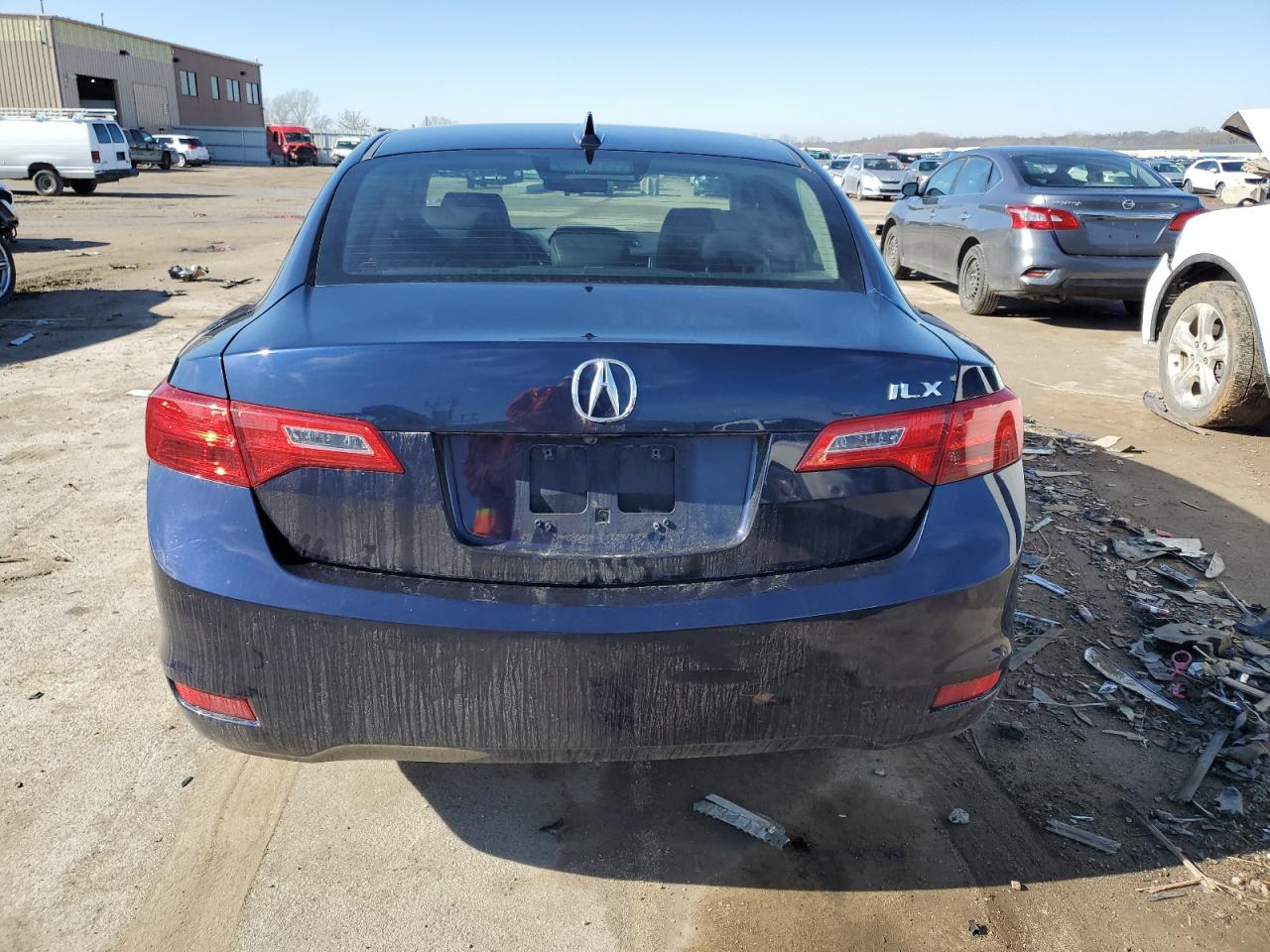 Photo 5 VIN: 19VDE1F79DE010870 - ACURA ILX 