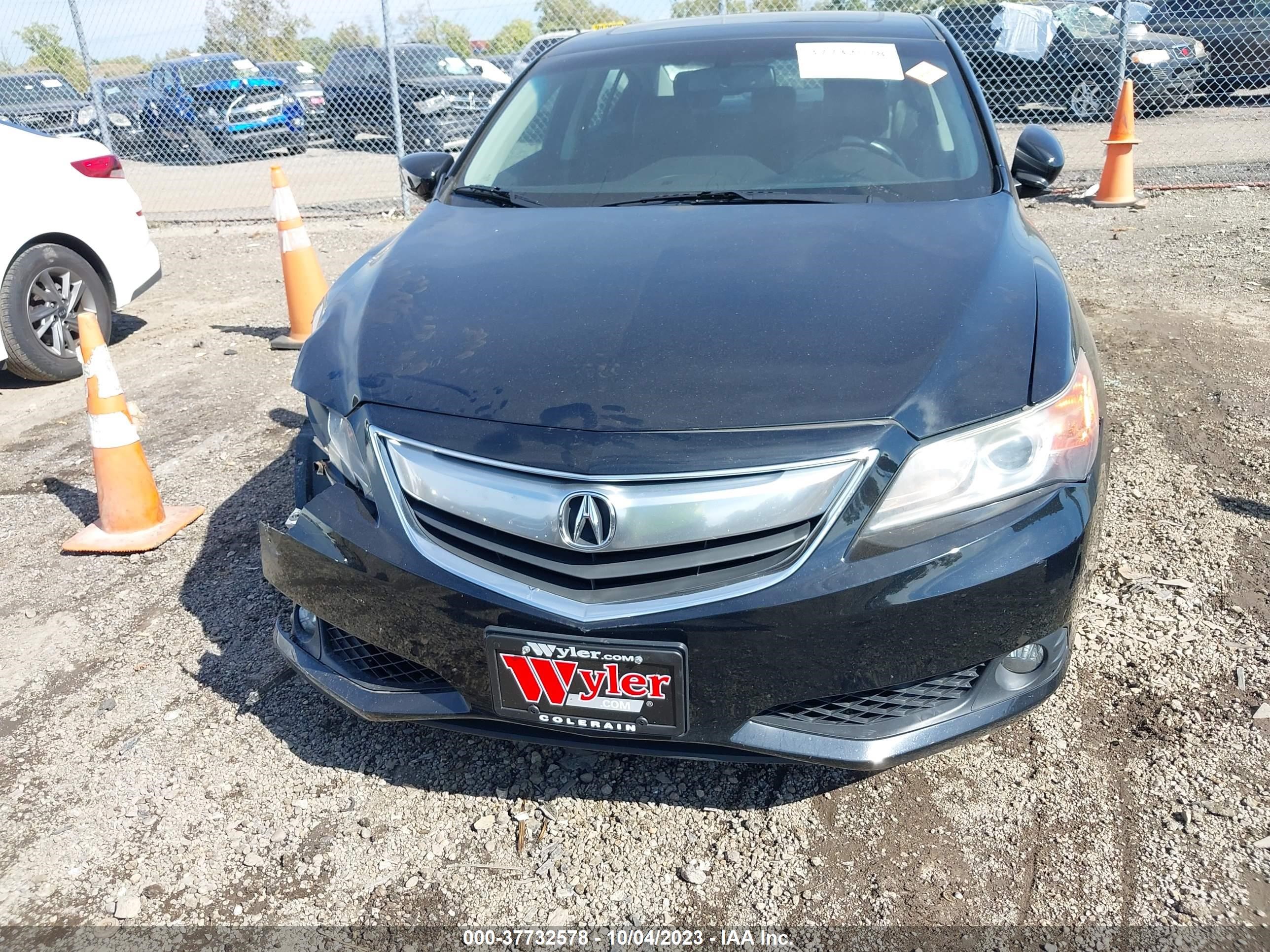 Photo 11 VIN: 19VDE1F7XDE017519 - ACURA ILX 