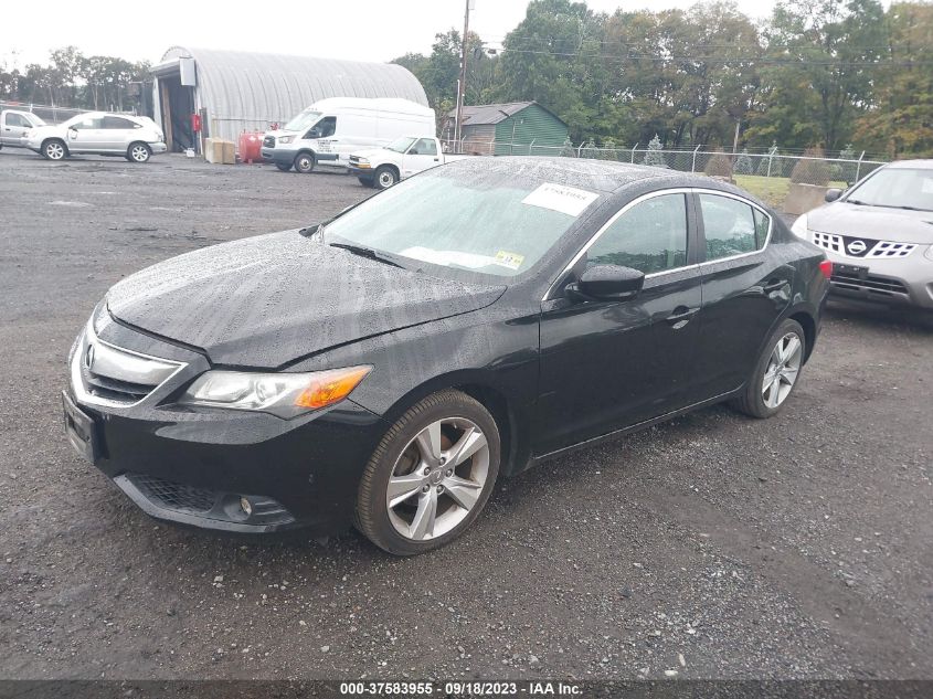 Photo 1 VIN: 19VDE1F7XFE005535 - ACURA ILX 