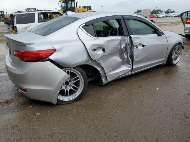 Photo 2 VIN: 19VDE2E56DE000643 - ACURA ILX 