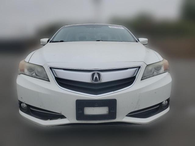 Photo 4 VIN: 19VDE3F32EE300281 - ACURA ILX 