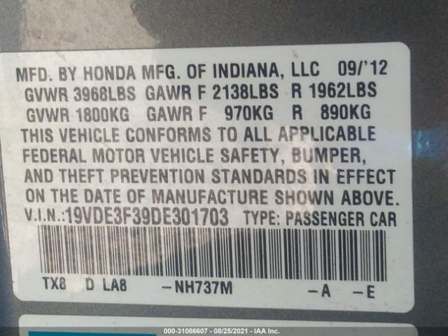 Photo 8 VIN: 19VDE3F39DE301703 - ACURA ILX 