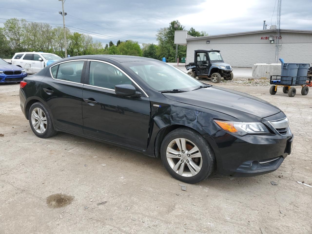 Photo 3 VIN: 19VDE3F73EE300163 - ACURA ILX 