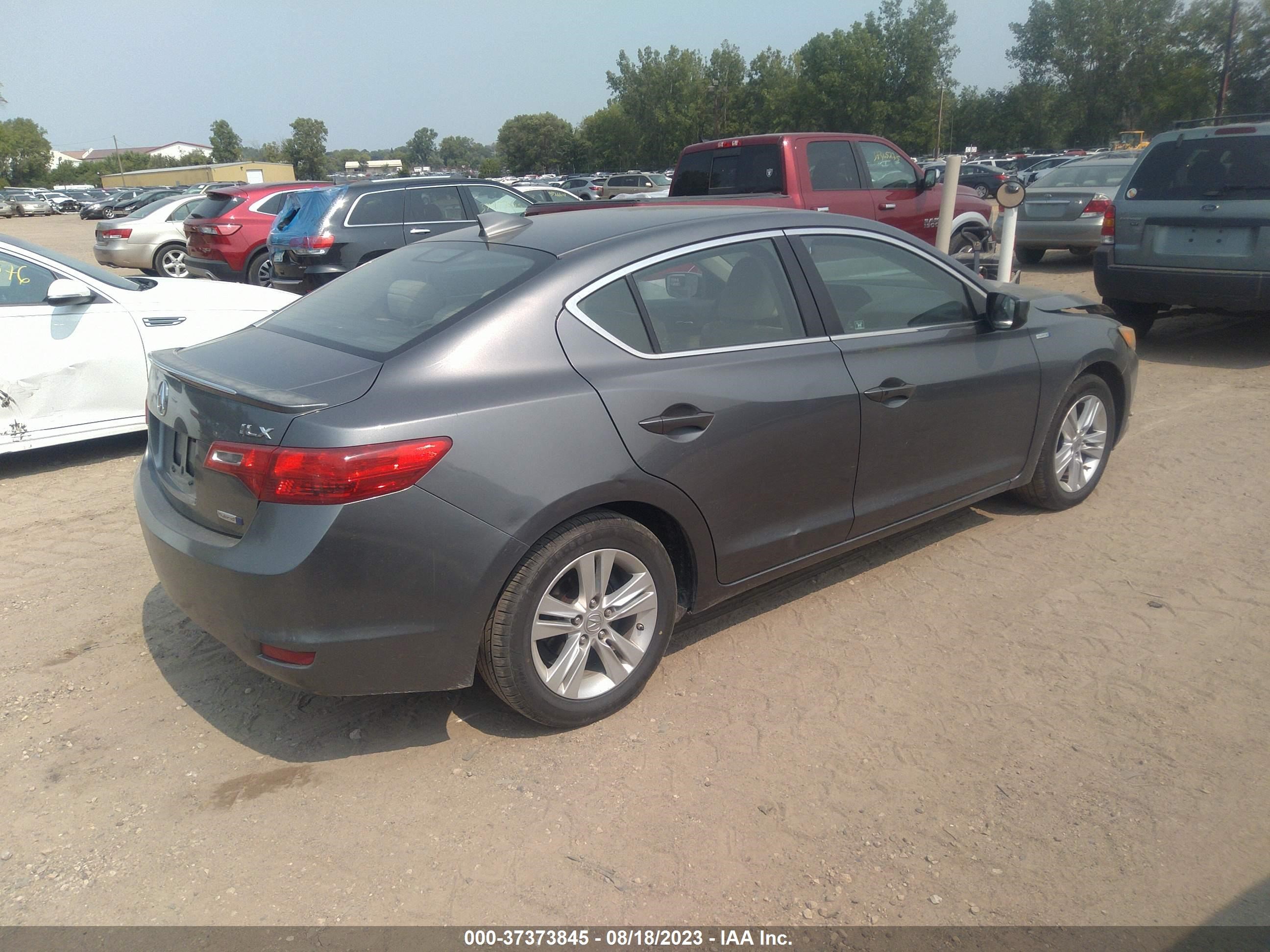 Photo 3 VIN: 19VDE3F74DE300509 - ACURA ILX 