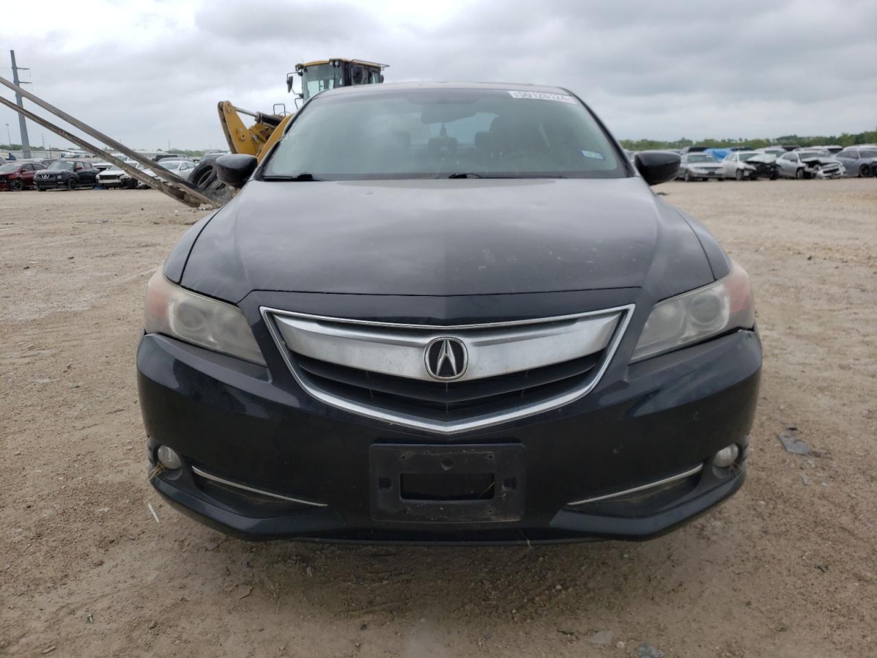 Photo 4 VIN: 19VDE3F74DE300588 - ACURA ILX 