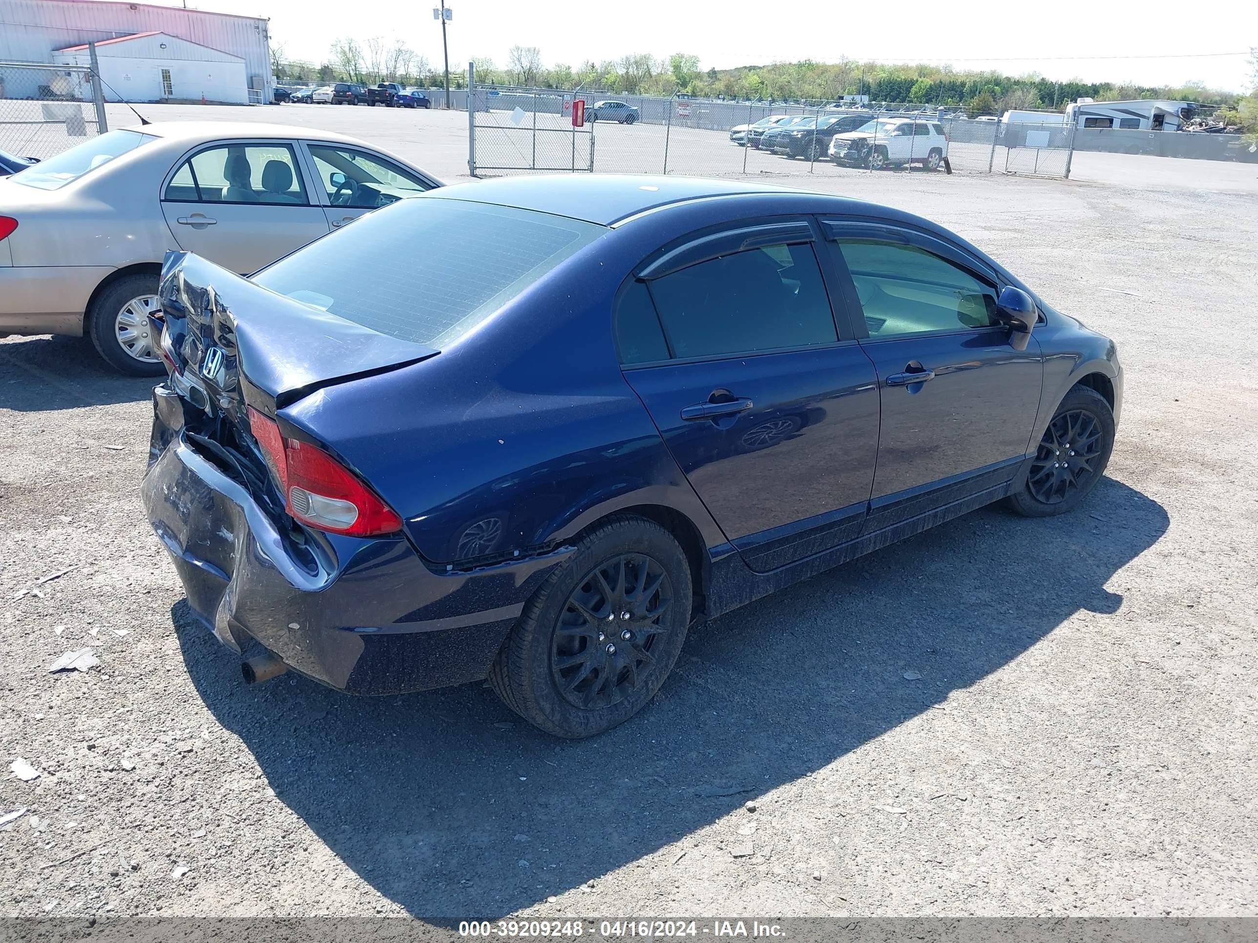 Photo 3 VIN: 19XFA16519E008385 - HONDA CIVIC 