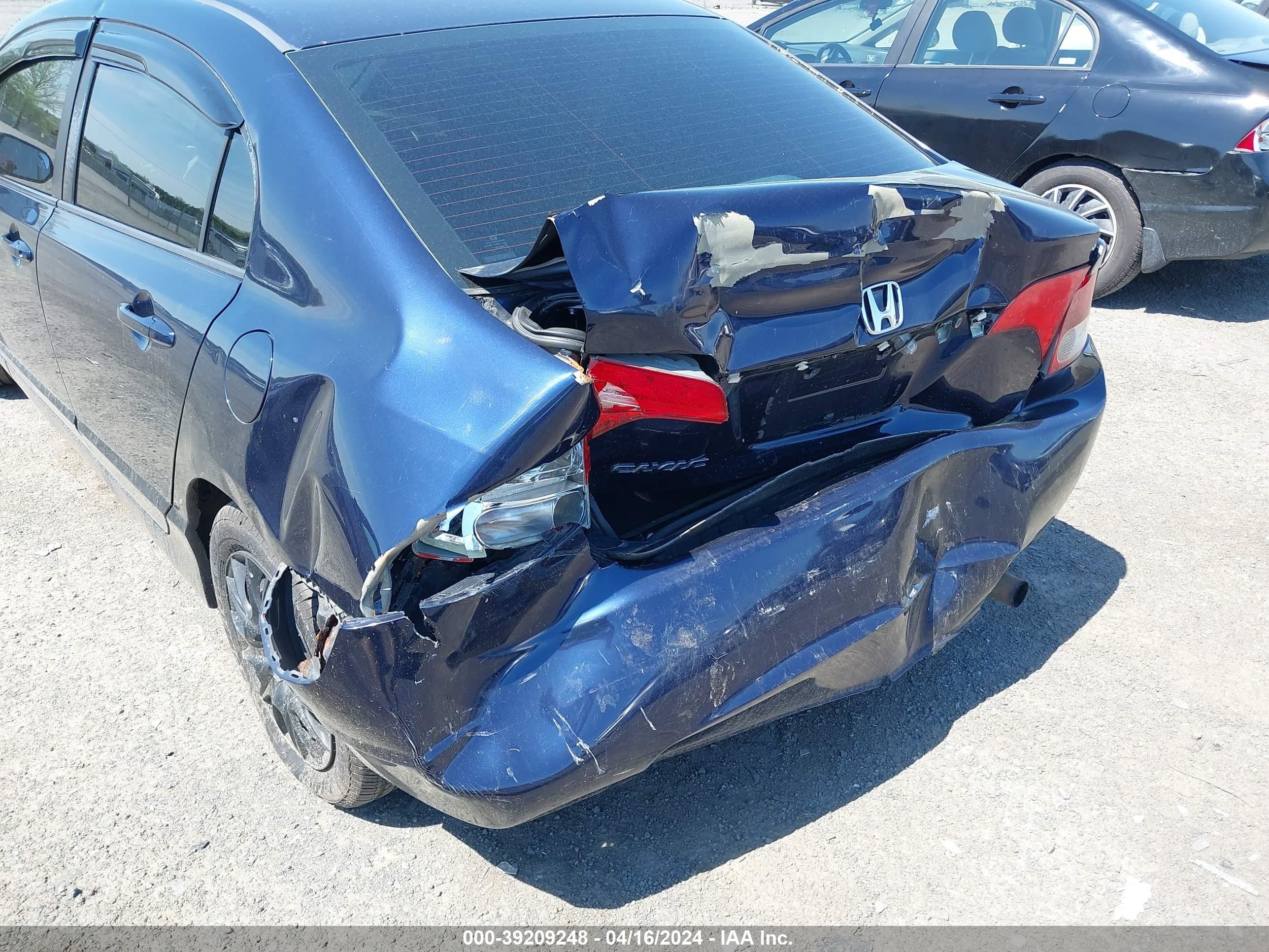 Photo 5 VIN: 19XFA16519E008385 - HONDA CIVIC 