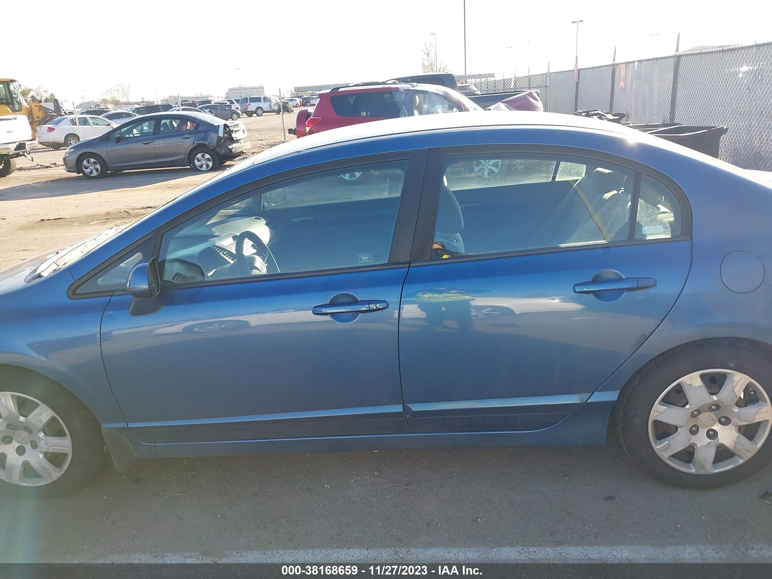 Photo 5 VIN: 19XFA16579E030732 - HONDA CIVIC 