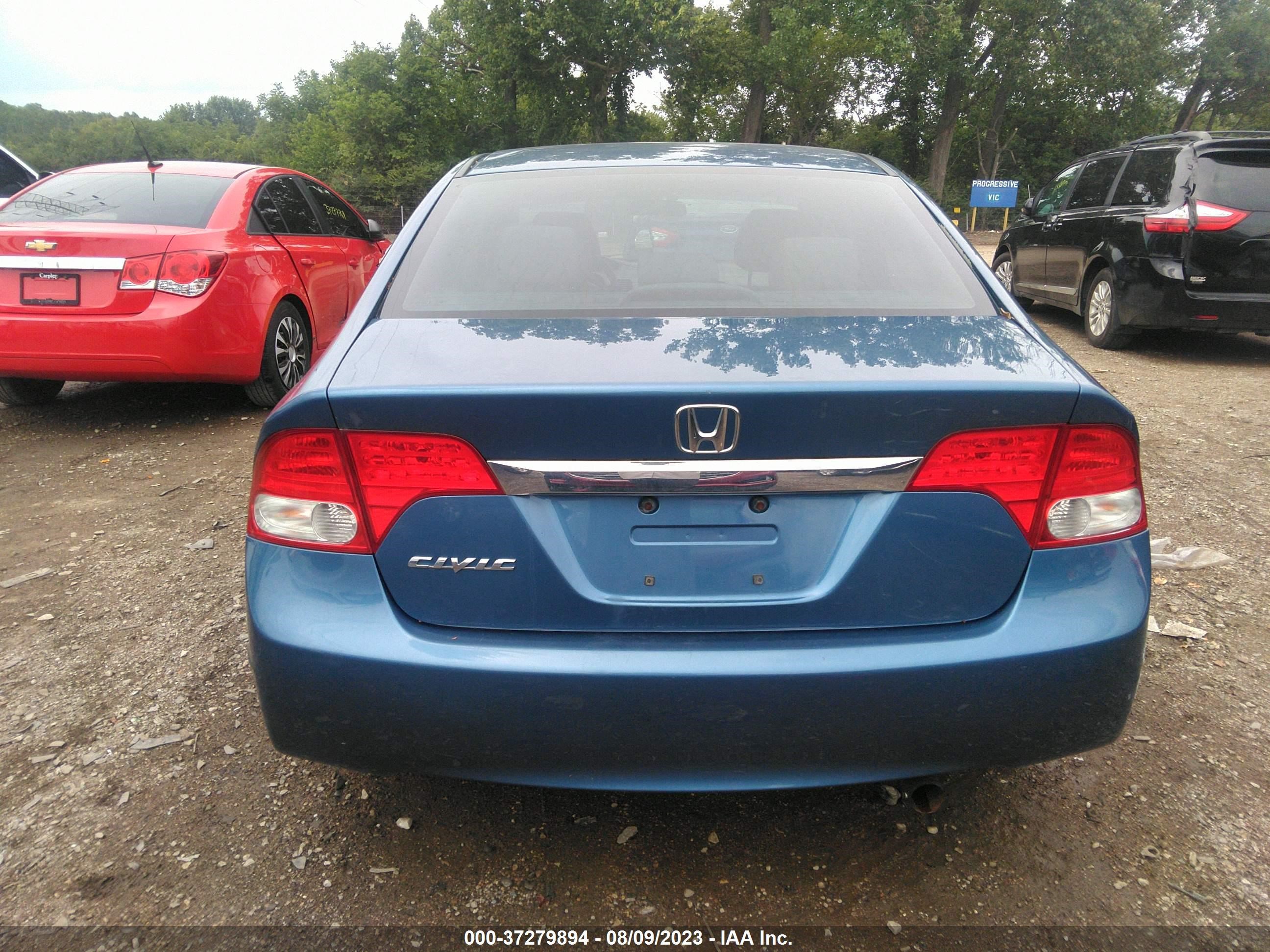 Photo 15 VIN: 19XFA16829E018109 - HONDA CIVIC 