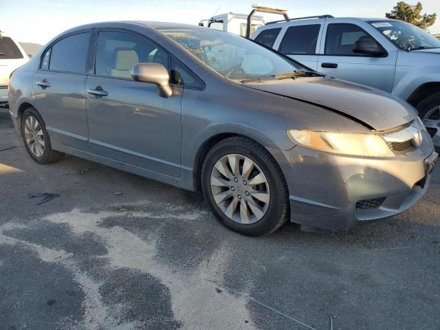 Photo 3 VIN: 19XFA16839E004929 - HONDA CIVIC 