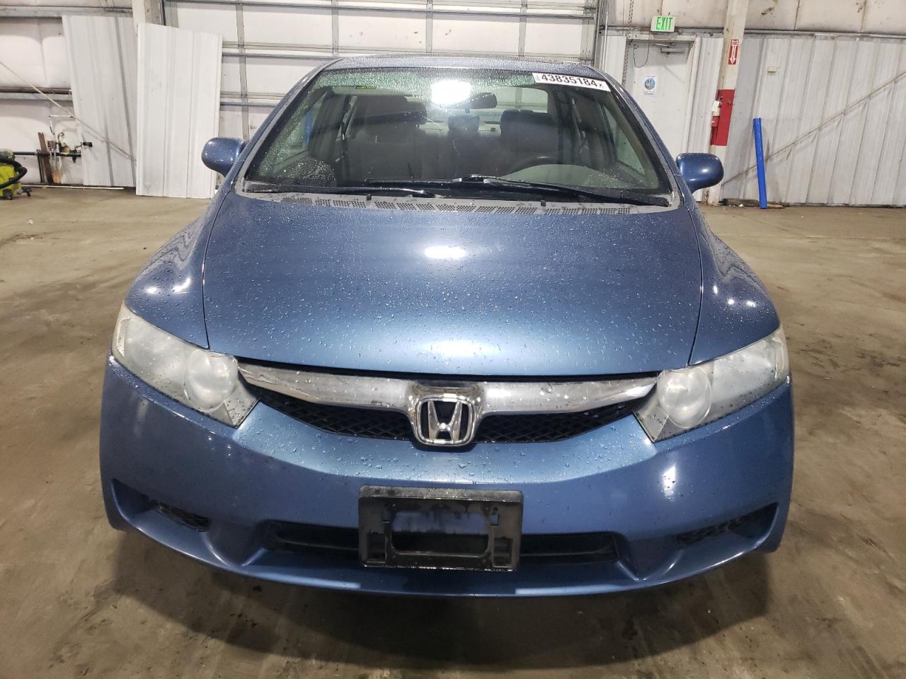 Photo 4 VIN: 19XFA16889E002397 - HONDA CIVIC 