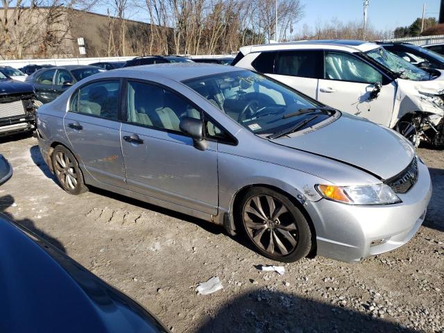 Photo 3 VIN: 19XFA1F3XAE079409 - HONDA CIVIC 