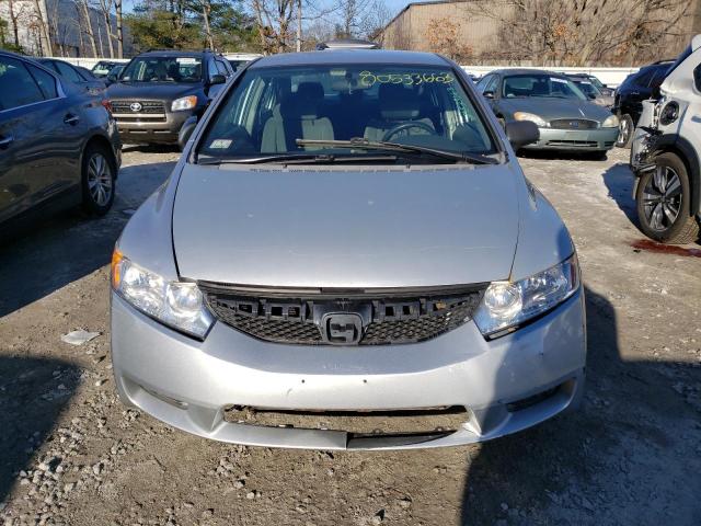 Photo 4 VIN: 19XFA1F3XAE079409 - HONDA CIVIC 