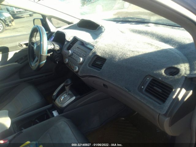 Photo 4 VIN: 19XFA1F50AE029751 - HONDA CIVIC SDN 