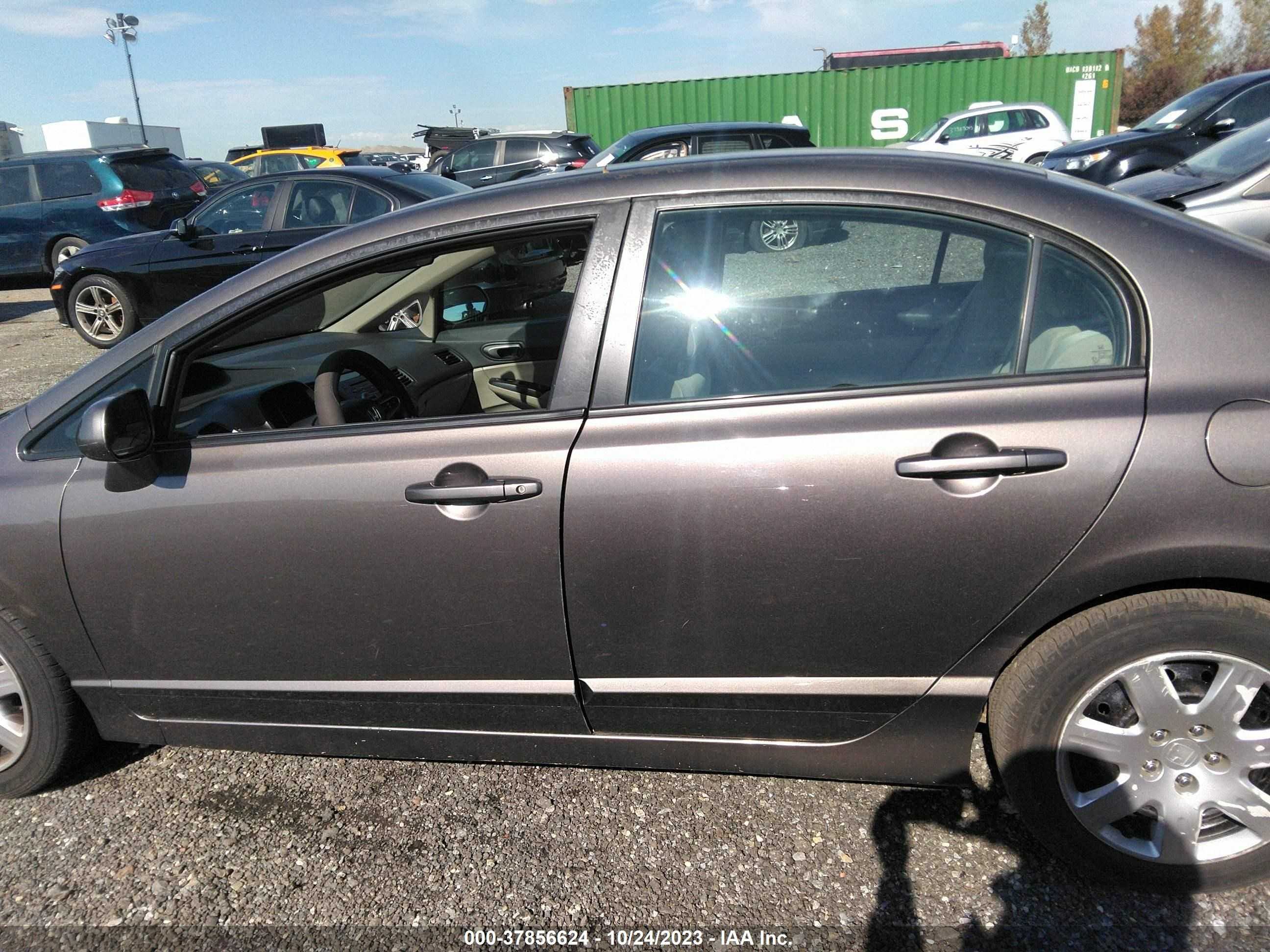 Photo 13 VIN: 19XFA1F50AE040345 - HONDA CIVIC 