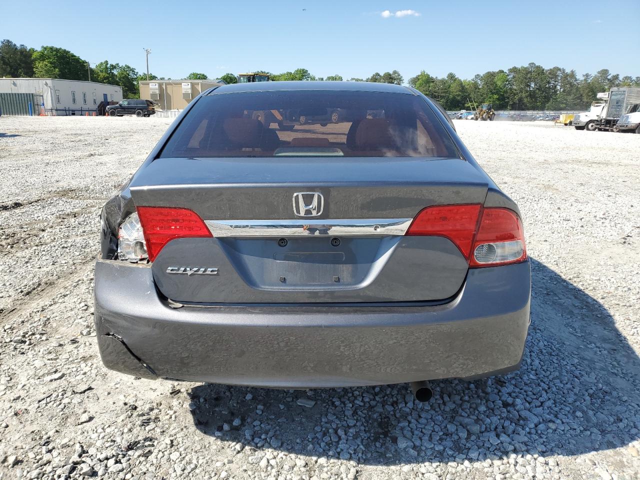 Photo 5 VIN: 19XFA1F52AE011252 - HONDA CIVIC 