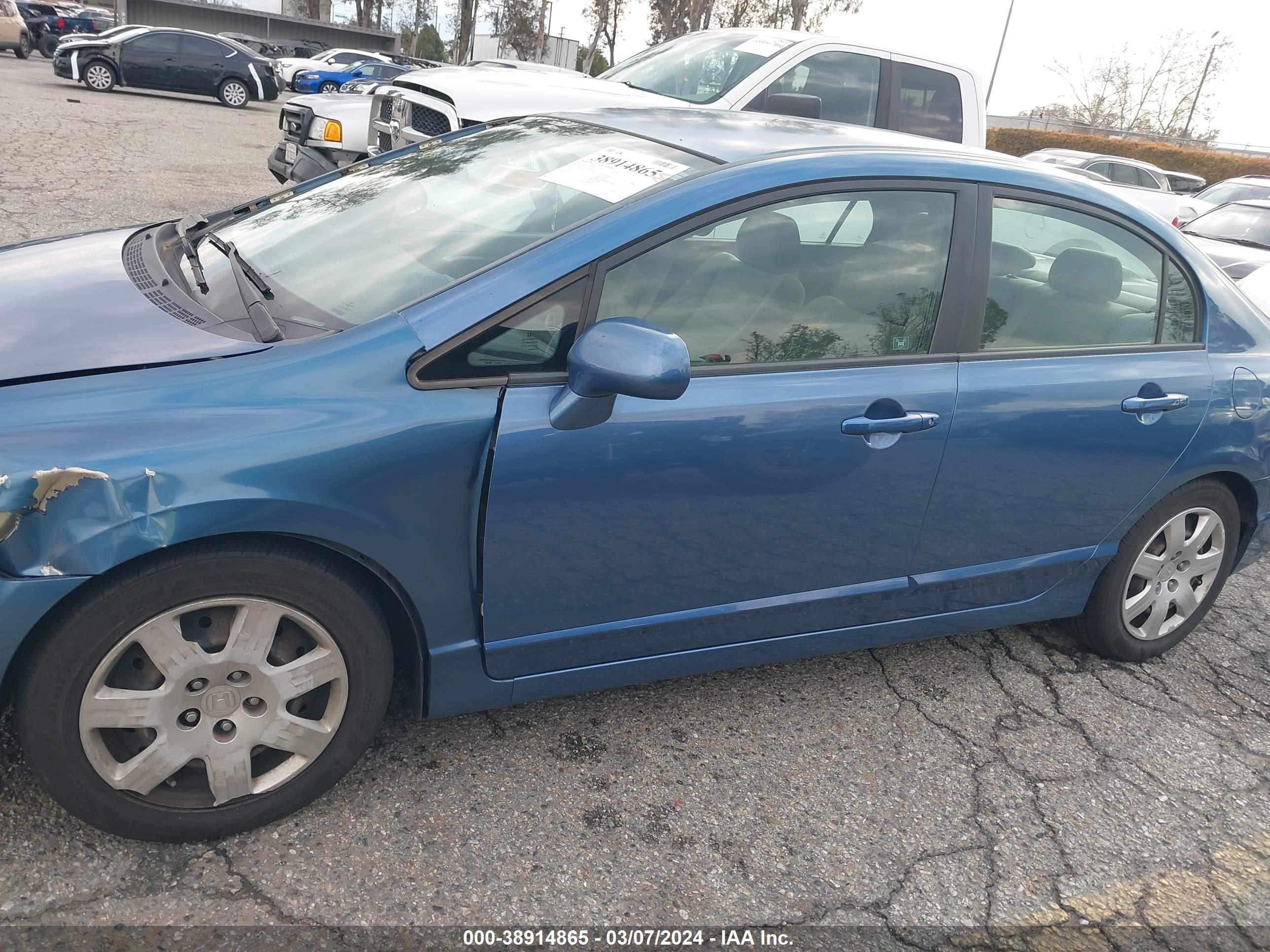 Photo 13 VIN: 19XFA1F52AE042100 - HONDA CIVIC 