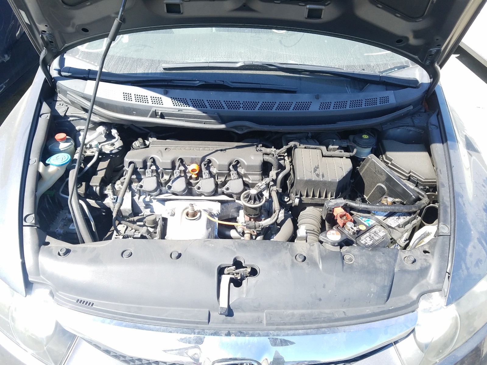 Photo 6 VIN: 19XFA1F52AE074898 - HONDA CIVIC LX 