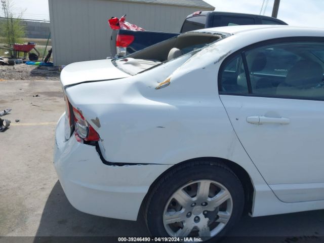 Photo 5 VIN: 19XFA1F53AE015777 - HONDA CIVIC 