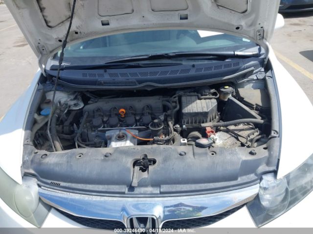 Photo 9 VIN: 19XFA1F53AE015777 - HONDA CIVIC 