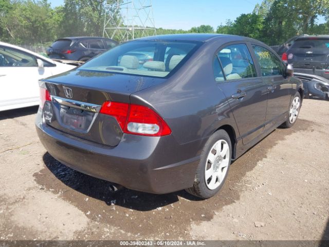 Photo 3 VIN: 19XFA1F55AE050112 - HONDA CIVIC 