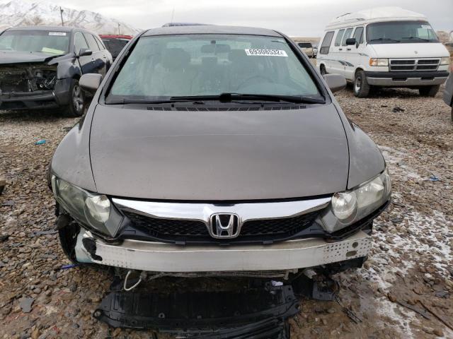 Photo 4 VIN: 19XFA1F55AE072482 - HONDA CIVIC LX 