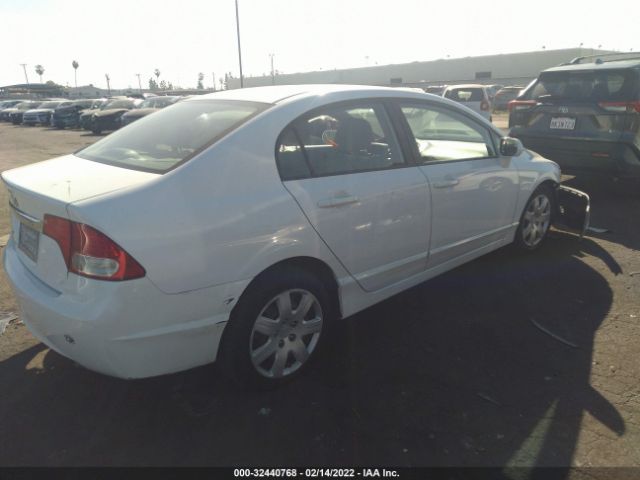 Photo 3 VIN: 19XFA1F56AE013926 - HONDA CIVIC SDN 