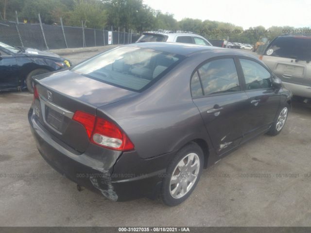 Photo 3 VIN: 19XFA1F56AE027857 - HONDA CIVIC SDN 