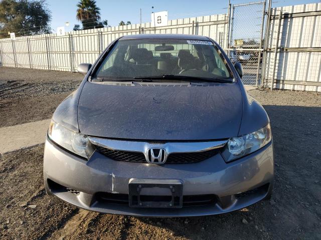 Photo 4 VIN: 19XFA1F59AE004976 - HONDA CIVIC LX 