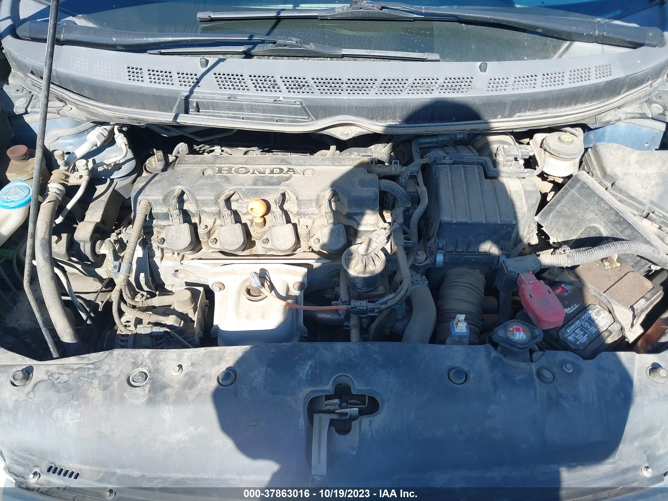 Photo 9 VIN: 19XFA1F59AE013273 - HONDA CIVIC 