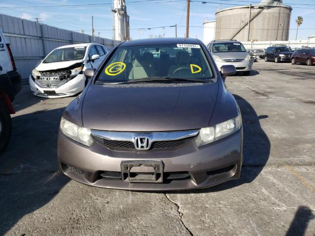 Photo 4 VIN: 19XFA1F59AE048217 - HONDA CIVIC LX 