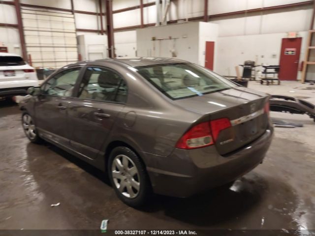 Photo 2 VIN: 19XFA1F5XAE005781 - HONDA CIVIC 