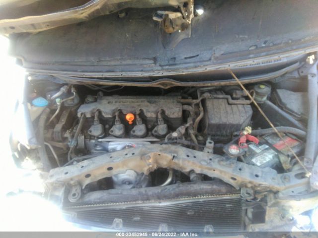 Photo 9 VIN: 19XFA1F5XAE038103 - HONDA CIVIC SDN 