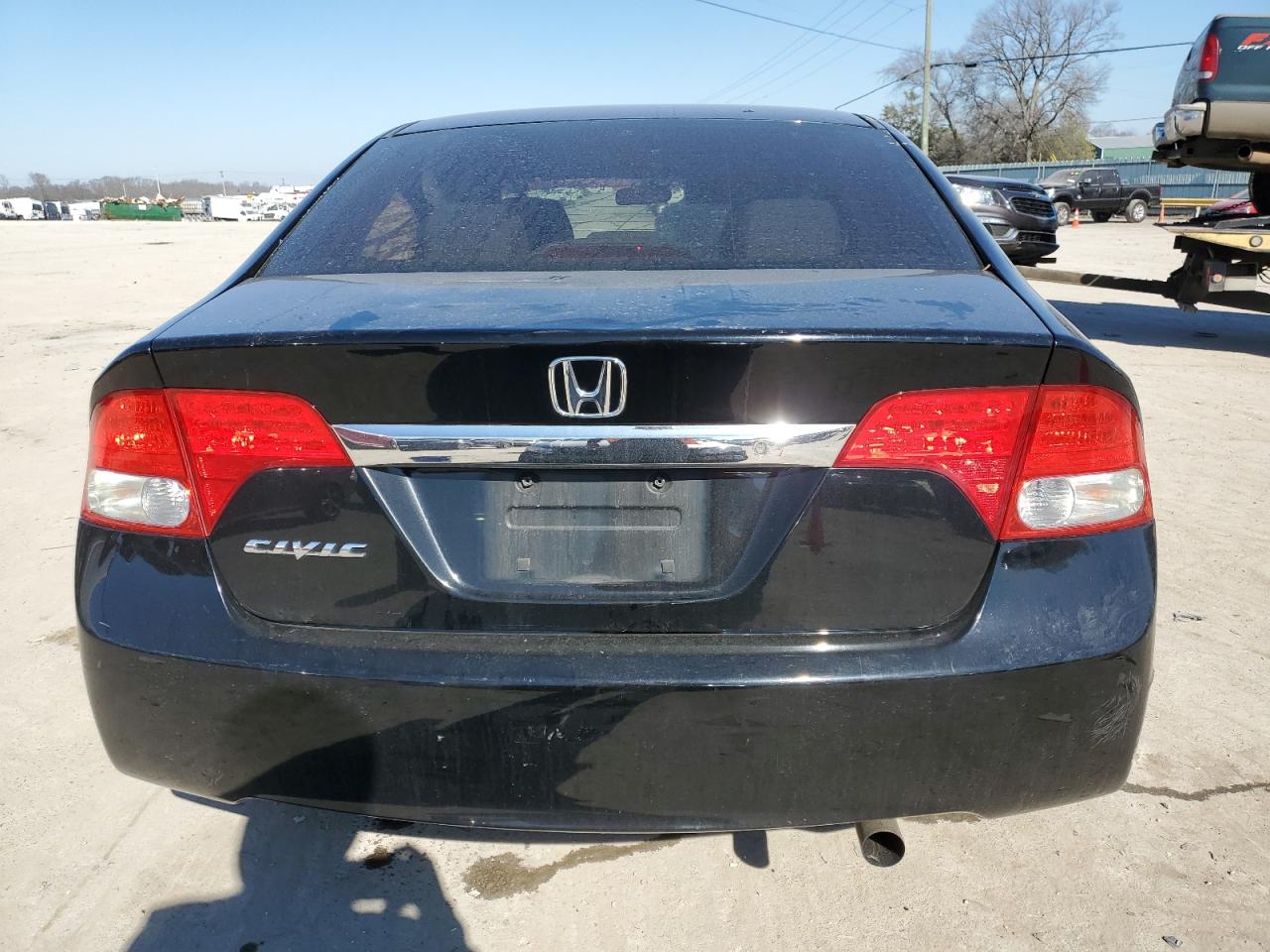 Photo 5 VIN: 19XFA1F5XAE040563 - HONDA CIVIC 