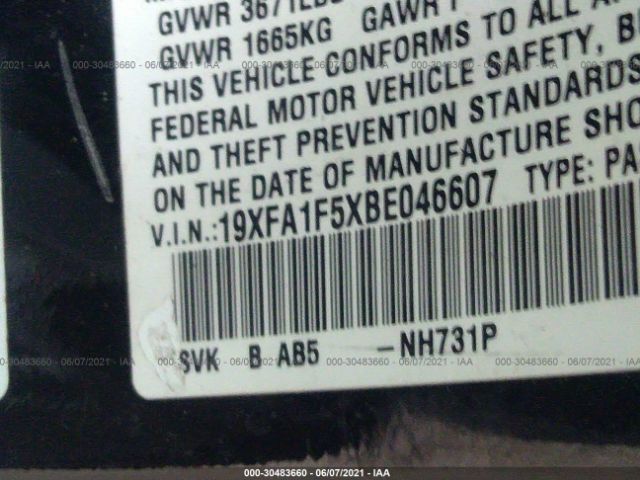 Photo 8 VIN: 19XFA1F5XBE046607 - HONDA CIVIC SDN 