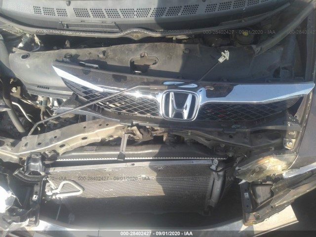 Photo 9 VIN: 19XFA1F61AE055073 - HONDA CIVIC SDN 