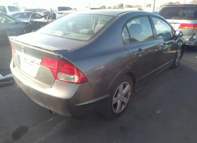 Photo 3 VIN: 19XFA1F66AE050435 - HONDA CIVIC SDN 