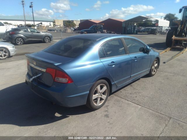 Photo 3 VIN: 19XFA1F67AE033160 - HONDA CIVIC SDN 