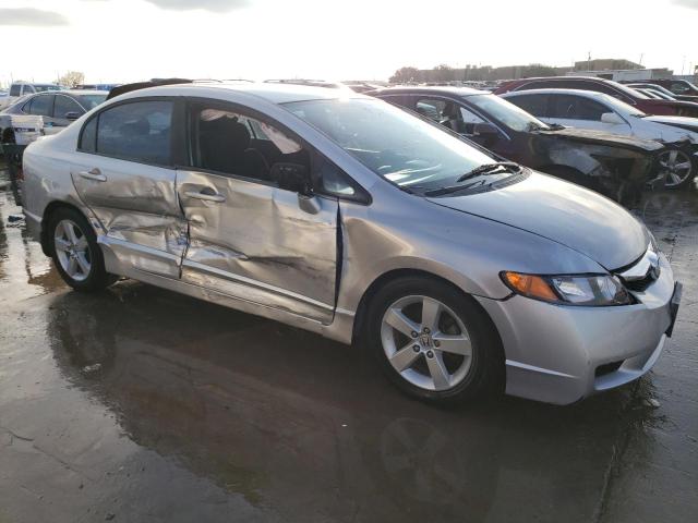 Photo 3 VIN: 19XFA1F69AE050445 - HONDA CIVIC 